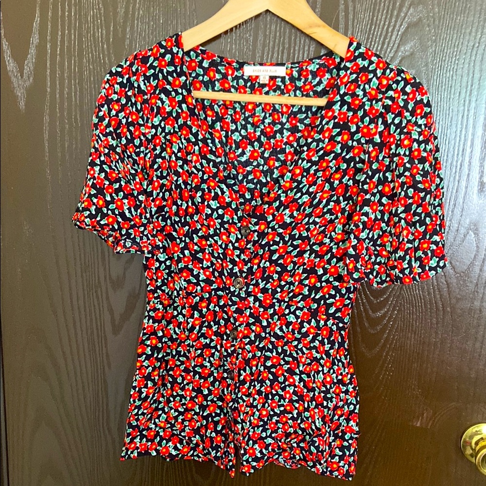 Skies Are Blue Red and Black Floral Blouse